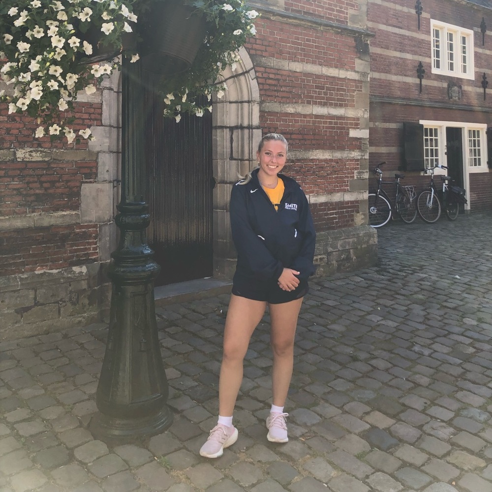 Meet your Posher, Coco